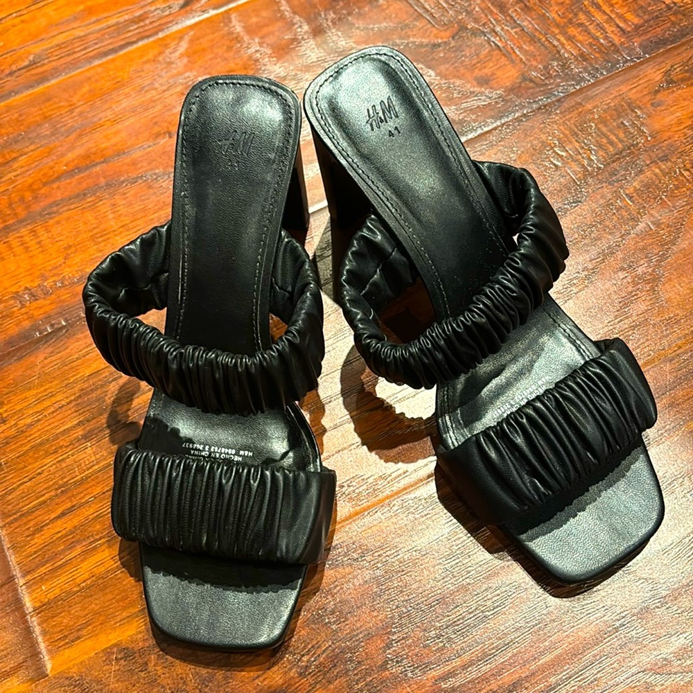 H&M Black Heels